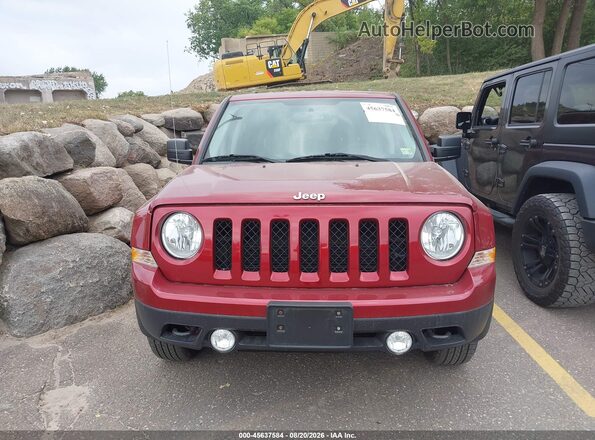 1C4NJRBB4GD772042 2016 JEEP PATRIOT Red Widok wnętrza z tyłu