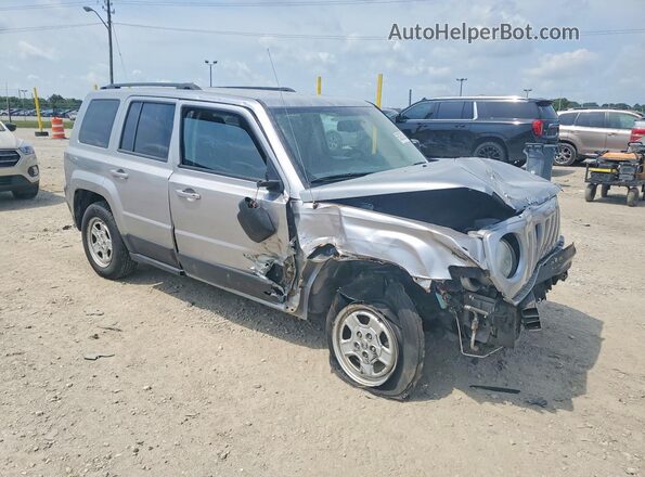 1C4NJRBB4GD778438 2016 JEEP PATRIOT Silver Front right
