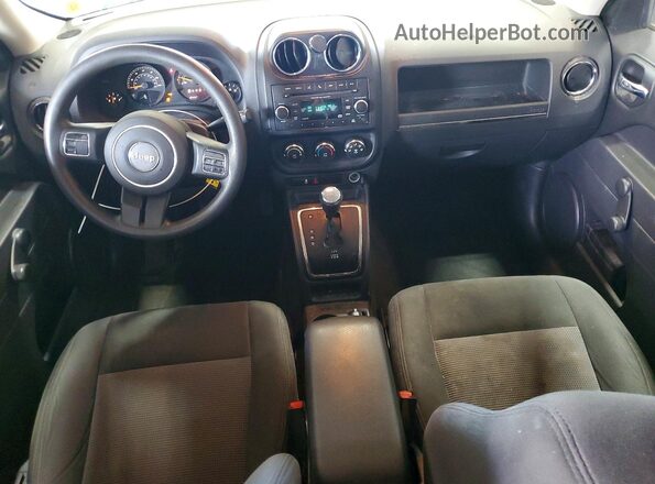 1C4NJRBB4HD210708 2017 JEEP PATRIOT Tan Dashboard view