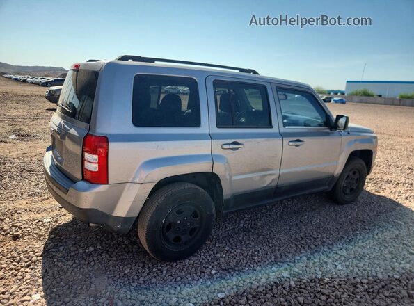 1C4NJRBB8HD105072 2017 JEEP PATRIOT Silver Հետևի աջ