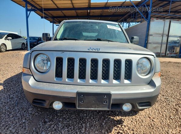 1C4NJRBB8HD105072 2017 JEEP PATRIOT Silver Դիմացի տեսք