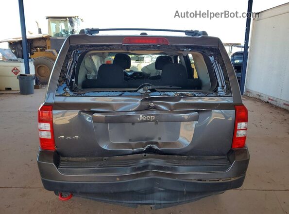 1C4NJRBB8HD135902 2017 JEEP PATRIOT Серый Вид сзади