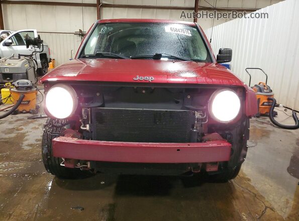 1C4NJRBB8HD179141 2017 JEEP PATRIOT Red Front view