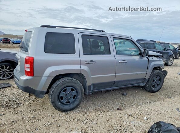 1C4NJRBB9GD671997 2016 JEEP PATRIOT Серебряный Задняя правая четверть