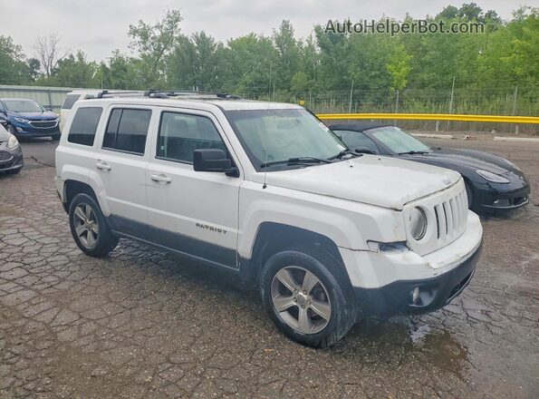1C4NJRFB1HD133516 2017 JEEP PATRIOT Белый Передняя правая четверть