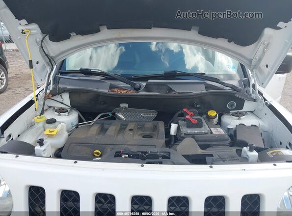 1C4NJRFB2HD181316 2017 JEEP PATRIOT Белый Вид сзади
