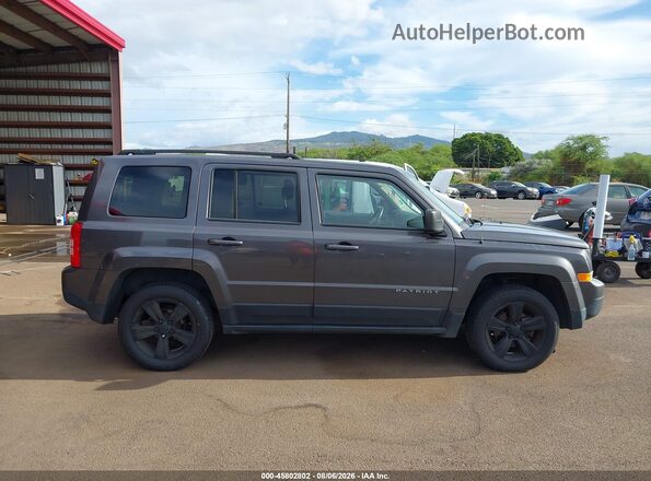 1C4NJRFB3GD637368 2016 JEEP PATRIOT Black 360 interior view