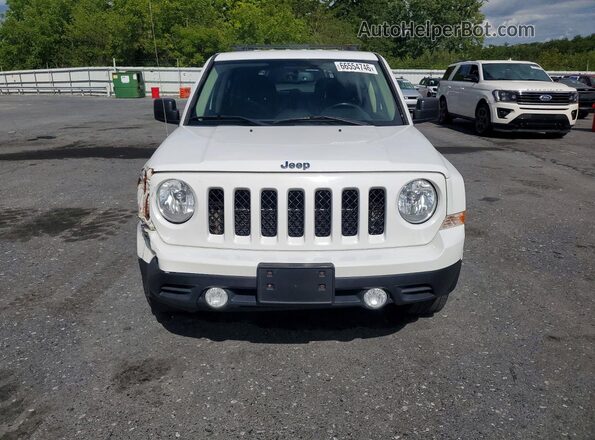 1C4NJRFB3GD709685 2016 JEEP PATRIOT White Widok zestawu wskaźników