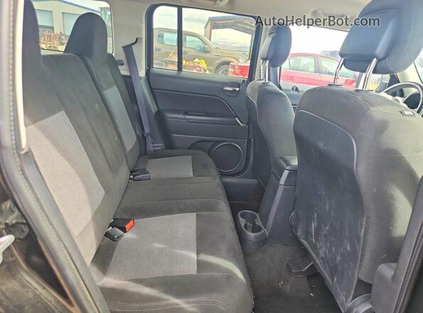1C4NJRFB3HD174102 2017 JEEP PATRIOT Black უკანა სავარძლების ხედი