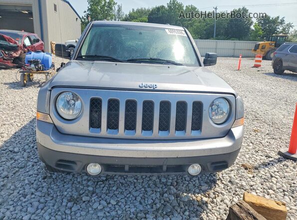 1C4NJRFB4HD179325 2017 JEEP PATRIOT Silver Vista frontal