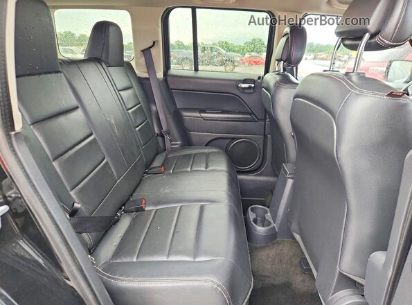 1C4NJRFB5GD647514 2016 JEEP PATRIOT Black Vista interior trasera