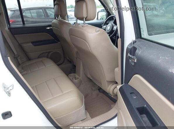 1C4NJRFB5HD155549 2017 JEEP PATRIOT White Vista de la etiqueta del VIN