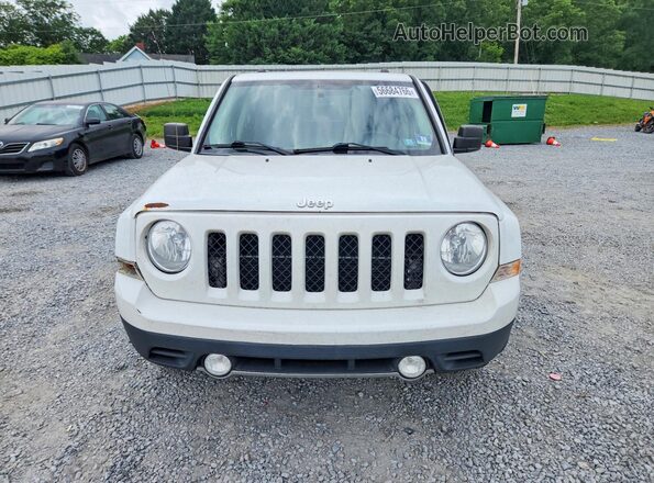 1C4NJRFB5HD205818 2017 JEEP PATRIOT Белый Вид спереди