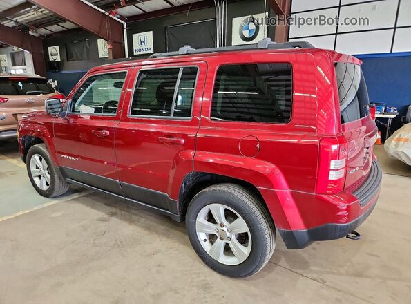 1C4NJRFB8HD159675 2017 JEEP PATRIOT Красный Задняя левая четверть