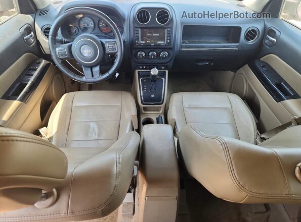 1C4NJRFB9GD639710 2016 JEEP PATRIOT Burgundy Widok deski rozdzielczej