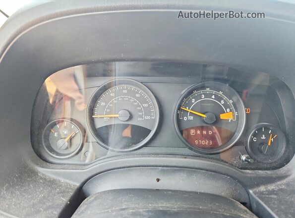 1C4NJRFB9GD639710 2016 JEEP PATRIOT Burgundy Widok zestawu wskaźników