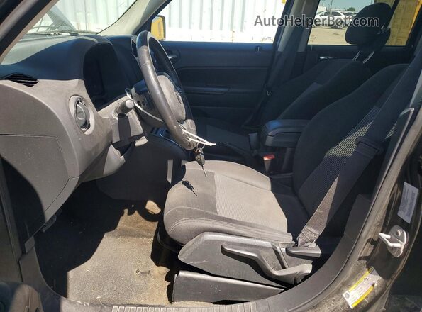 1C4NJRFBXGD632751 2016 JEEP PATRIOT Black Widok wnętrza z przodu