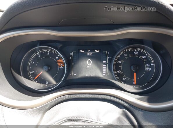 1C4PJLAB0HD225097 2017 JEEP CHEROKEE Silver Vista de los asientos traseros