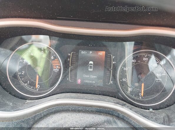1C4PJLAB3HW663410 2017 JEEP CHEROKEE Red უკანა სავარძლების ხედი