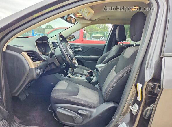 1C4PJLAB5GW295133 2016 JEEP CHEROKEE Серый Вид салона спереди