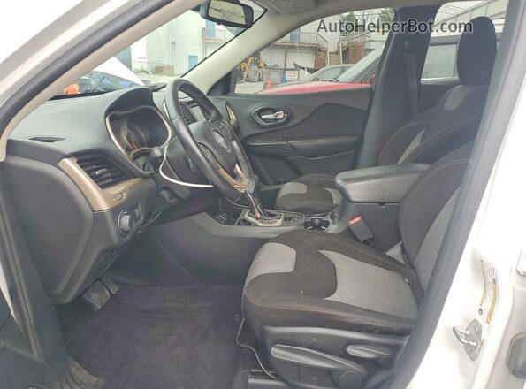1C4PJLAB6GW370308 2016 JEEP CHEROKEE White Vista interior delantera