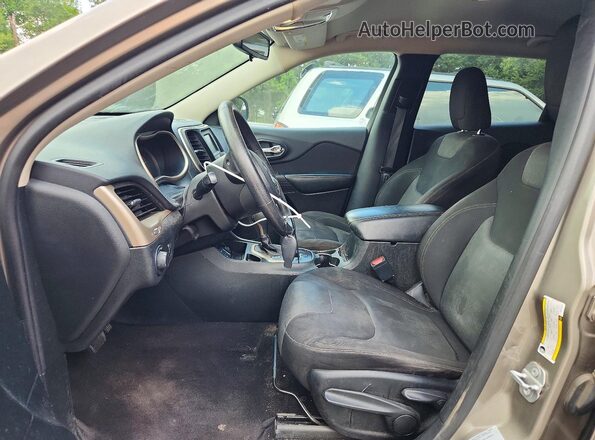 1C4PJLAB6GW376030 2016 JEEP CHEROKEE Silver წინა სალონის ხედი