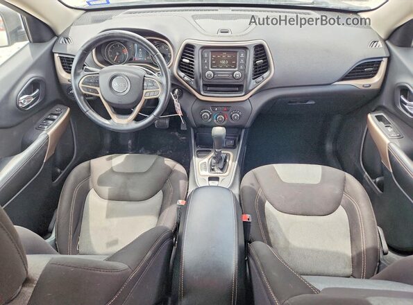 1C4PJLAB8HW666917 2017 JEEP CHEROKEE Charcoal Вид панелі приладів