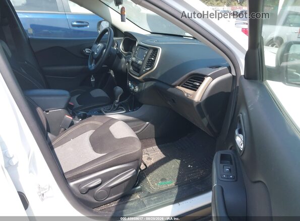 1C4PJLAB9GW166991 2016 JEEP CHEROKEE White Սալոնի դիմացի տեսք