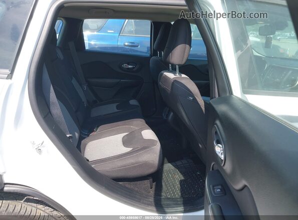 1C4PJLAB9GW166991 2016 JEEP CHEROKEE White VIN կոդի պիտակի տեսք