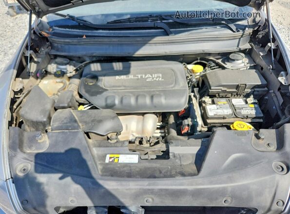 1C4PJLAB9HD219072 2017 JEEP CHEROKEE Silver Vista del compartimento del motor