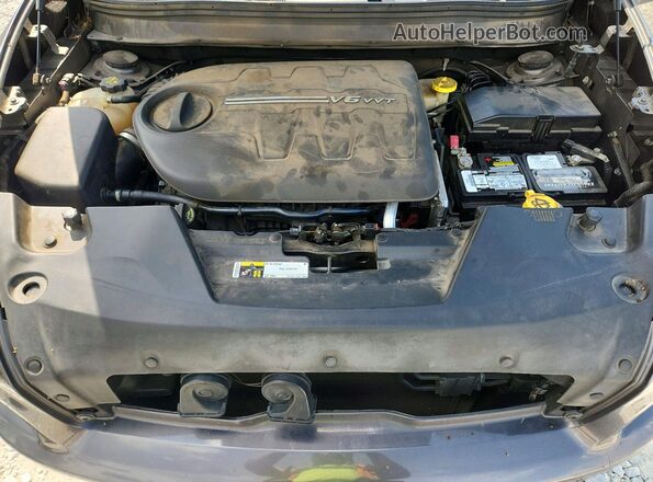 1C4PJLAS0GW351611 2016 JEEP CHEROKEE Black Rear interior view