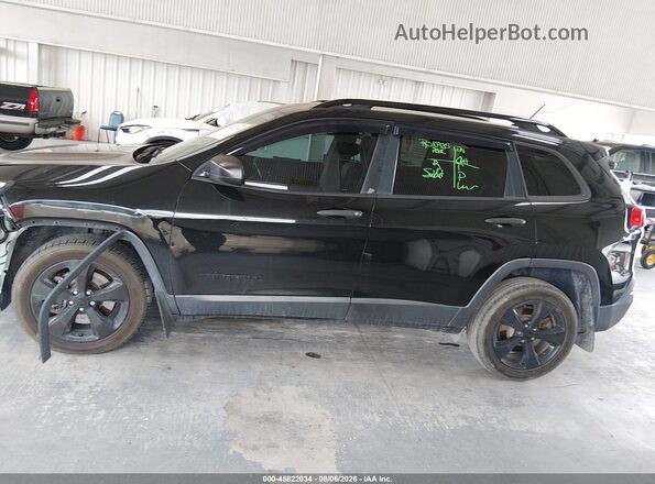 1C4PJLAS9HW650628 2017 JEEP CHEROKEE Черный 
