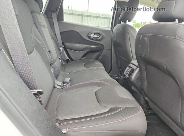 1C4PJLCB1HW549533 2017 JEEP CHEROKEE White Rear interior view
