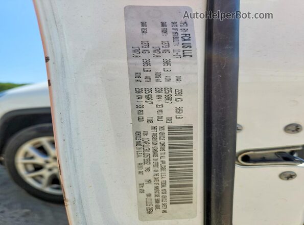 1C4PJLCB1JD573932 2018 JEEP CHEROKEE White Vista de la etiqueta del VIN