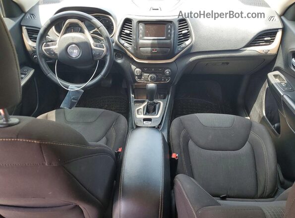 1C4PJLCB2GW144022 2016 JEEP CHEROKEE Gray Widok deski rozdzielczej