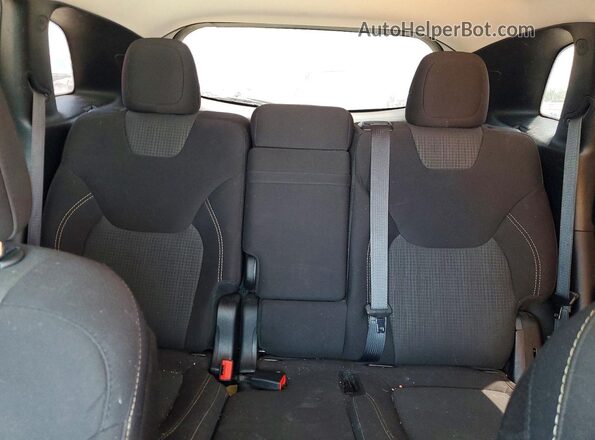 1C4PJLCB2GW144022 2016 JEEP CHEROKEE Gray Widok tylnych siedzeń