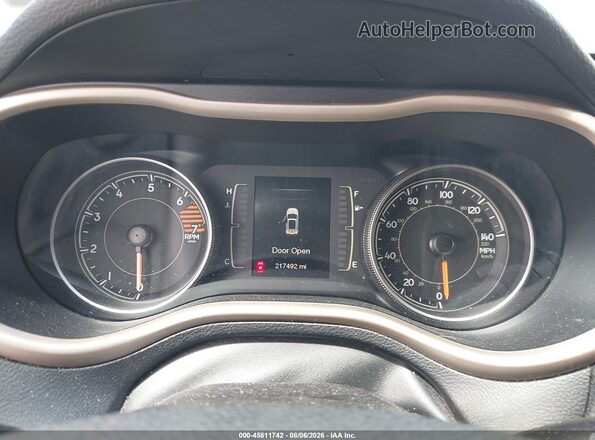 1C4PJLCB2HW539741 2017 JEEP CHEROKEE Белый Вид задних сидений