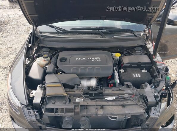 1C4PJLCB2HW668157 2017 JEEP CHEROKEE Gray უკანა ხედი