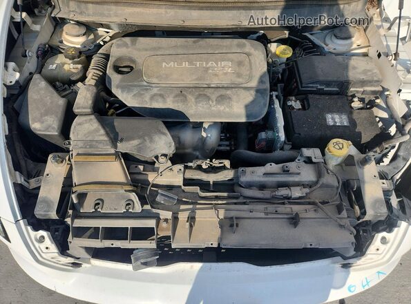1C4PJLCB3JD559109 2018 JEEP CHEROKEE White Вид підкапотного простору