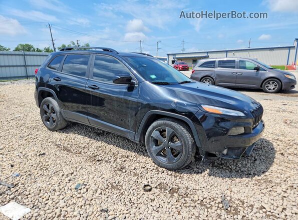 1C4PJLCB3JD620359 2018 JEEP CHEROKEE Черный Передняя правая четверть