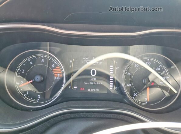 1C4PJLCB3KD434905 2019 JEEP CHEROKEE Gray Вид щитка приладів