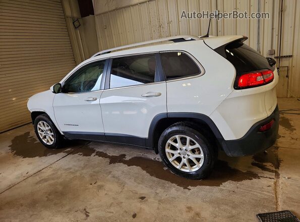1C4PJLCB4GW165583 2016 JEEP CHEROKEE White Rear left