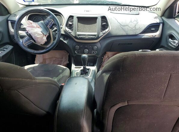 1C4PJLCB4GW257499 2016 JEEP CHEROKEE Black Dashboard view