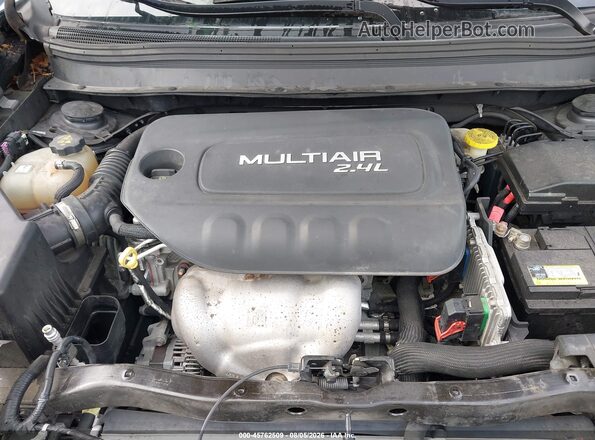 1C4PJLCB4HW541667 2017 JEEP CHEROKEE Gray Widok z tyłu
