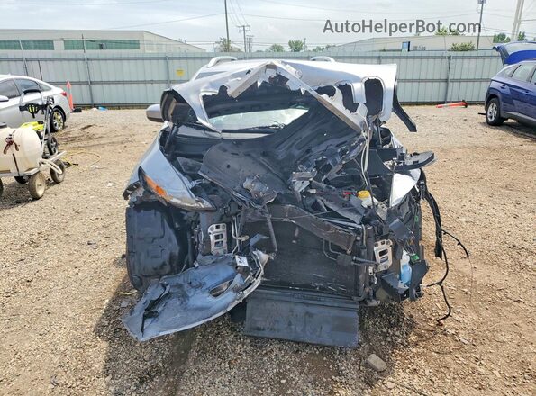 1C4PJLCB4HW558677 2017 JEEP CHEROKEE Silver Widok z przodu