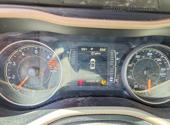 1C4PJLCB4JD551858 2018 JEEP CHEROKEE Blue Вид щитка приладів
