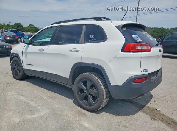 1C4PJLCB4JD596900 2018 JEEP CHEROKEE Белый Задняя левая четверть