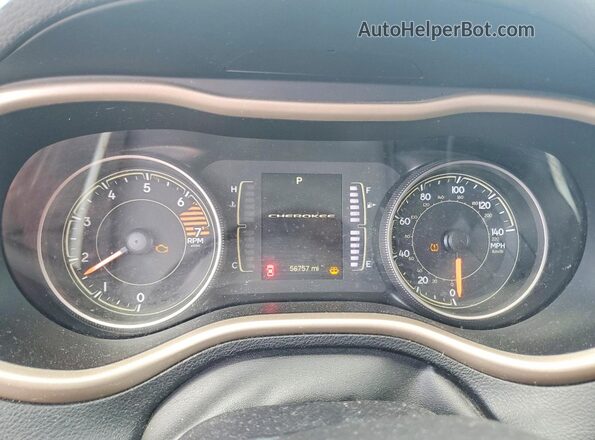 1C4PJLCB4JD596900 2018 JEEP CHEROKEE Белый Вид щитка приборов