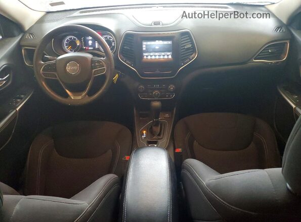 1C4PJLCB4KD439594 2019 JEEP CHEROKEE Silver Առջևի վահանակի տեսք