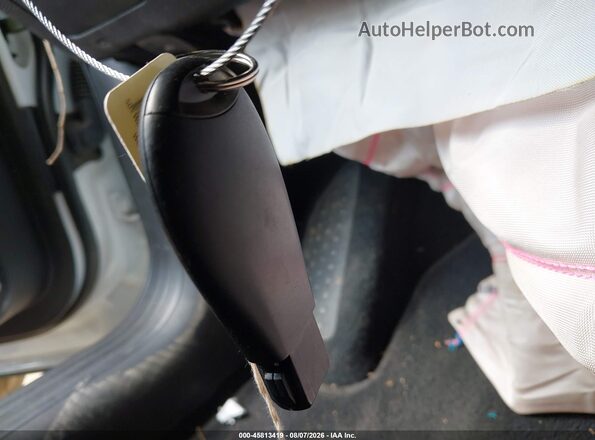 1C4PJLCB4MD113331 2021 JEEP CHEROKEE White Vista del salpicadero